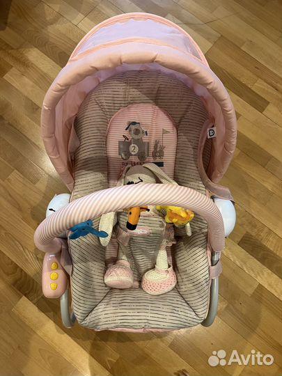 Шезлонг детский babyton