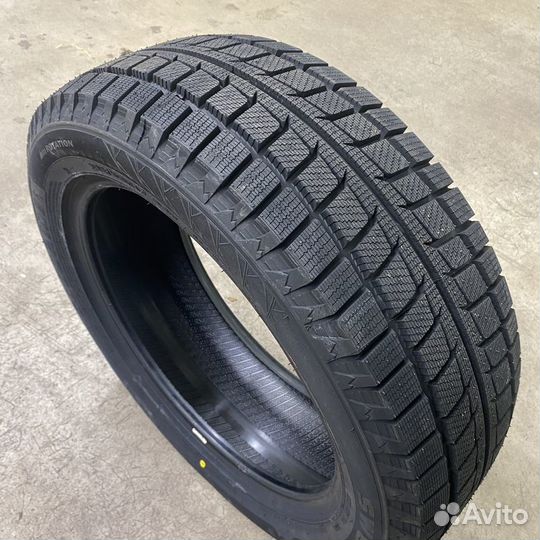 Goodride SW 618 235/50 R18 101T