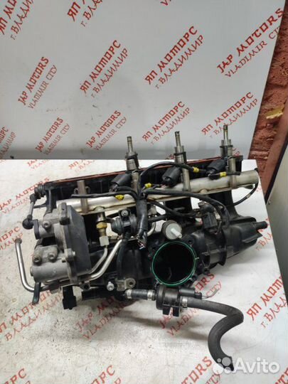 Коллектор впускной Audi A4 B7 BWE 2007