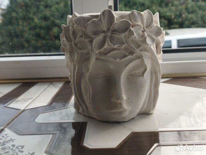 Кашпо для цветов