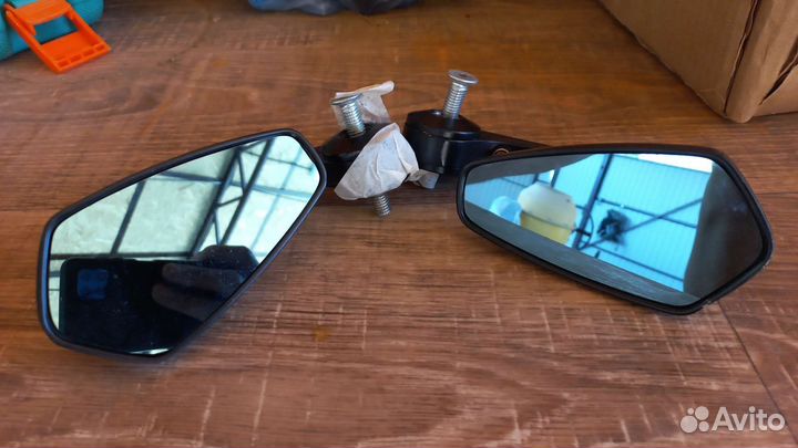 Кастомные зеркала на мотоцикл