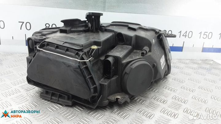 Фара левая Audi A5 8T 2008