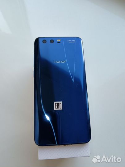 HONOR 9, 4/64 ГБ