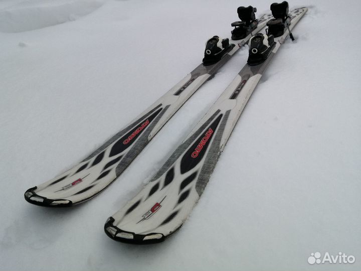 Горные лыжи Rossignol Atomic Salomon
