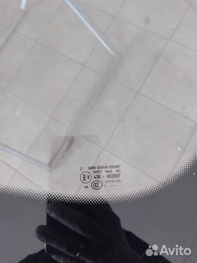 Лобовое стекло volkswagen touareg fl рестайл