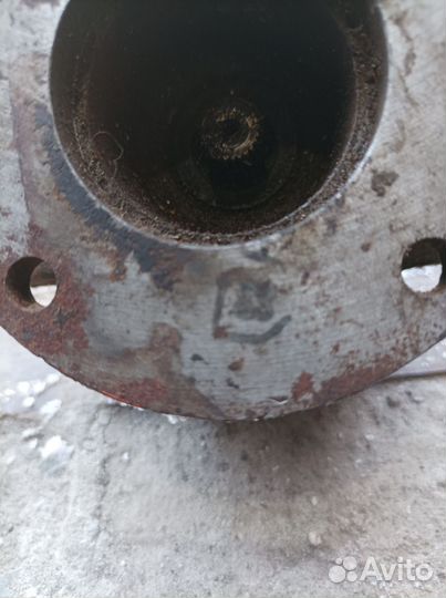 Насос маслозакачивающий ямз-240 240-1021012