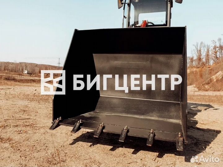 Мини-погрузчик Runmax ML840, 2024