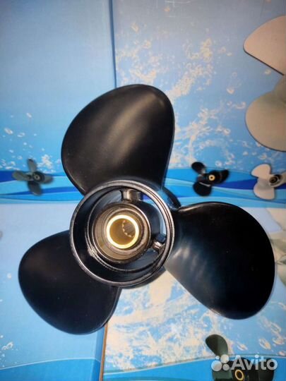 Винт на лодочный мотор Tohatsu 9.9-18 (9.25X11)