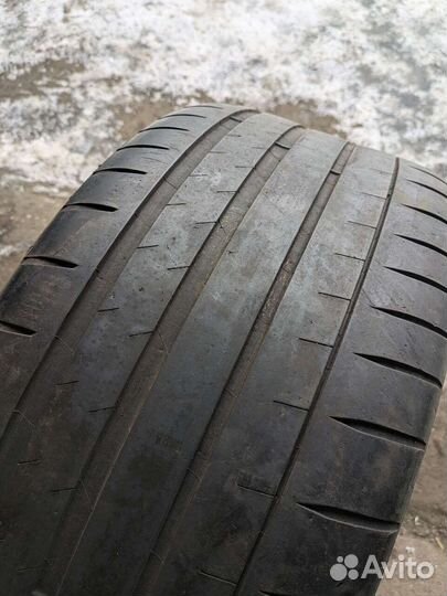 Michelin Pilot Sport 4 S 235/35 R20