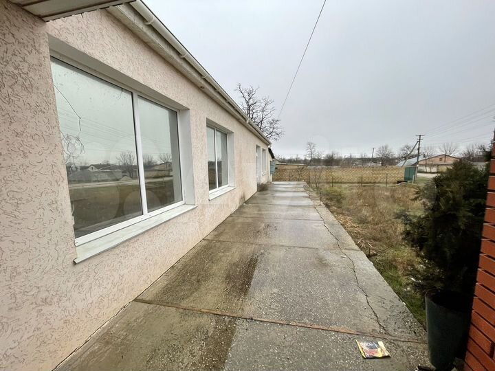 Здание, 358 м²