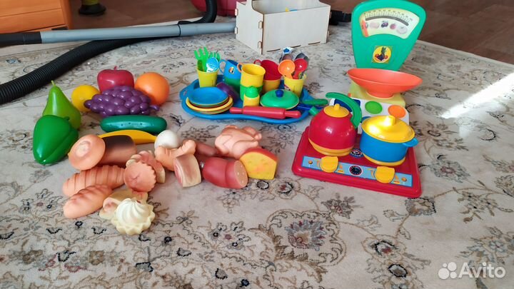 Детские игрушки из дерева