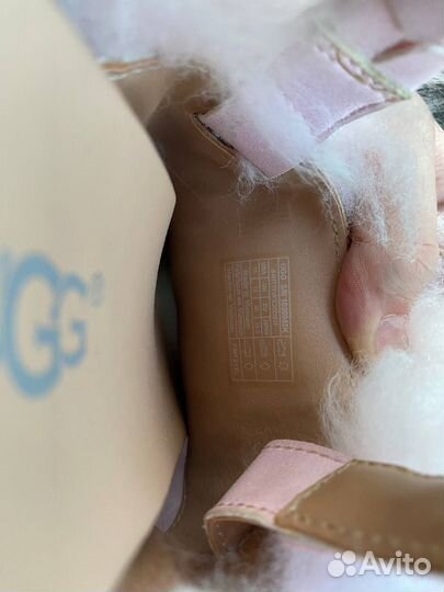 Меховые тапки UGG для девочки