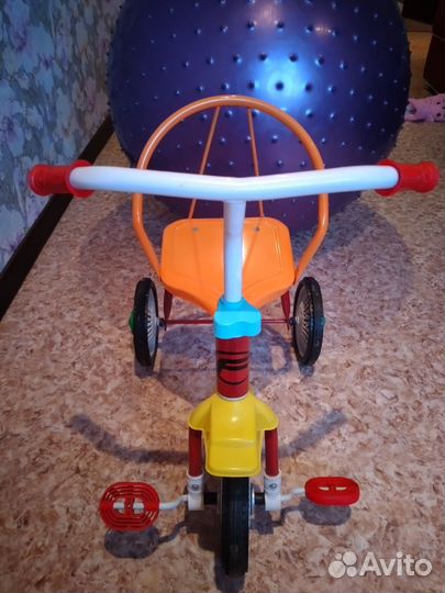 Продам детский трёхколёсный велосипед