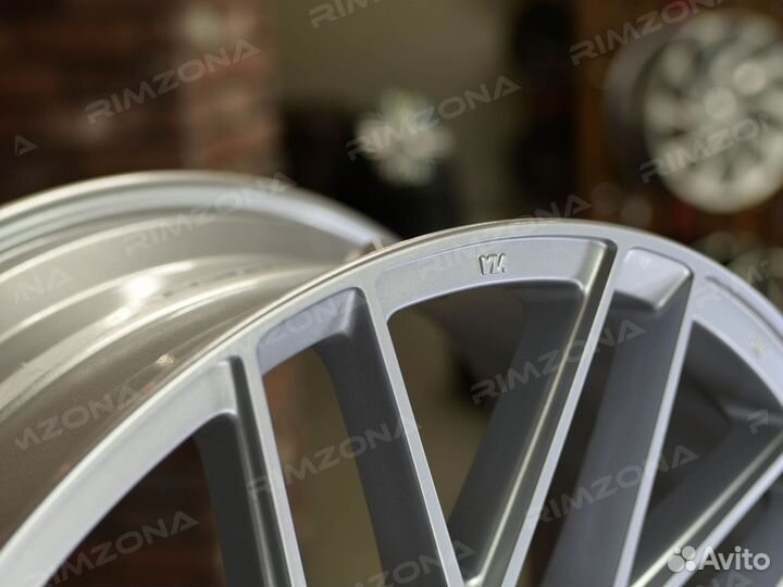 Литые диски R20 для Hyundai. Арт3315
