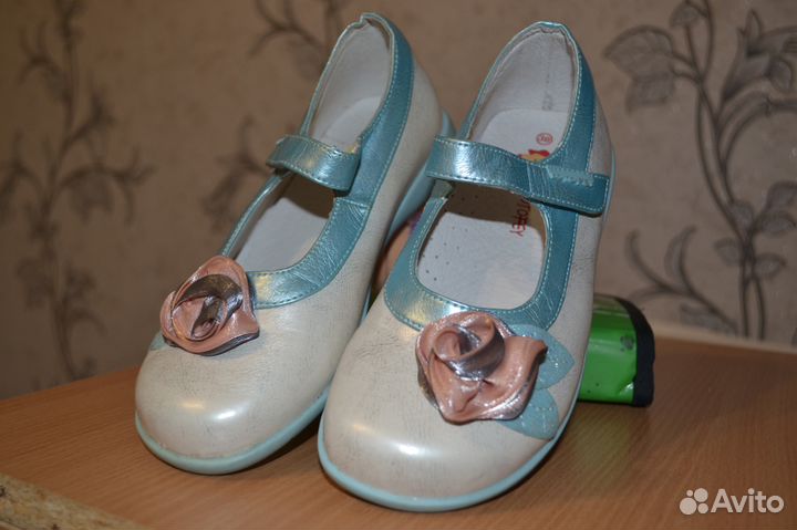 Туфли для девочки