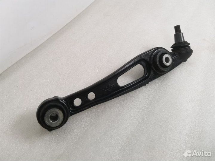 Рычаг подвески нижний передний левый Land Rover