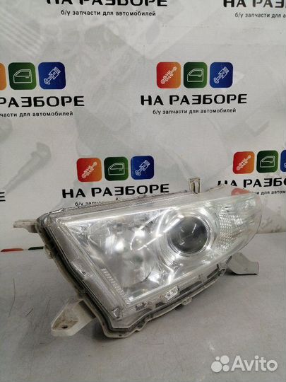 Фара передняя левая Toyota Highlander