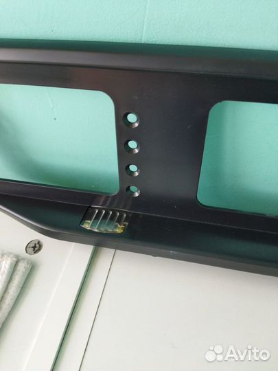 Рамка номерного знака со встроенной подсветкой