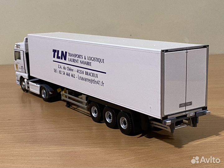 Модель Грузовика MAN TGX euro 6C semitrailer