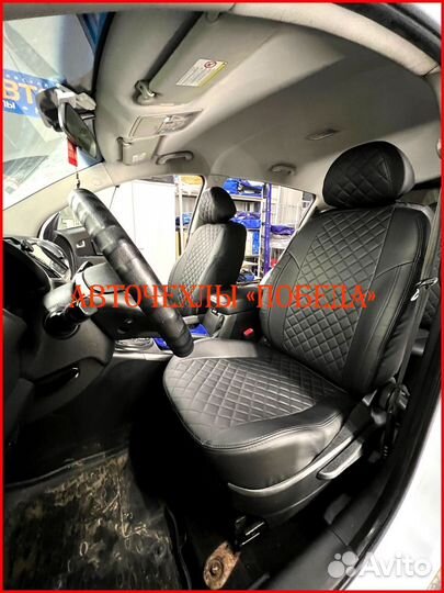 Чехлы Kia Sportage 3 из экокожи чёрные Ромб