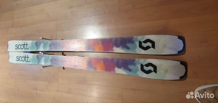 Горные лыжи для трасс, фрирайда и скитура