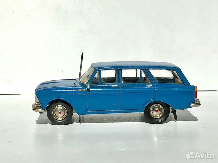 Модель Москвич 427 А4 СССР 1:43