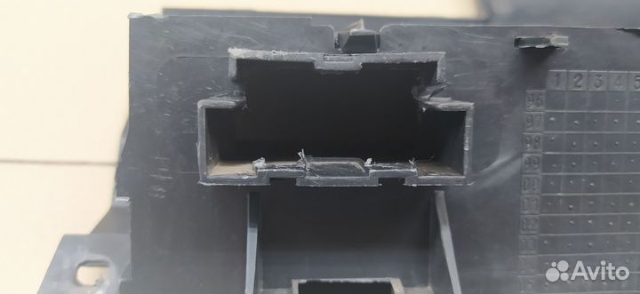 Бардачок Octavia (A4 1U) 2000-2011