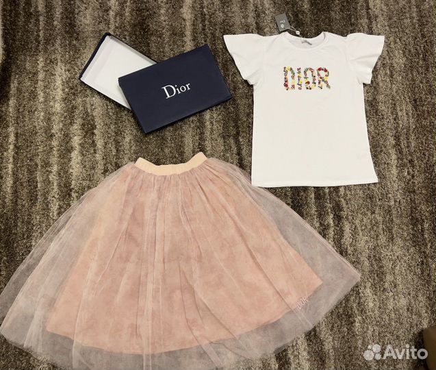 Костюм на девочку 164