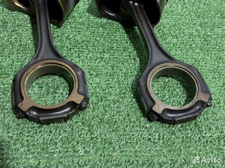 Поршня двигателя m 276 Мерседес, Оригинал