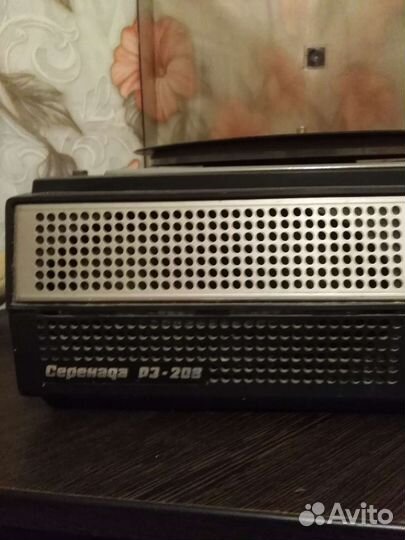 Проигрыватель винила Вега