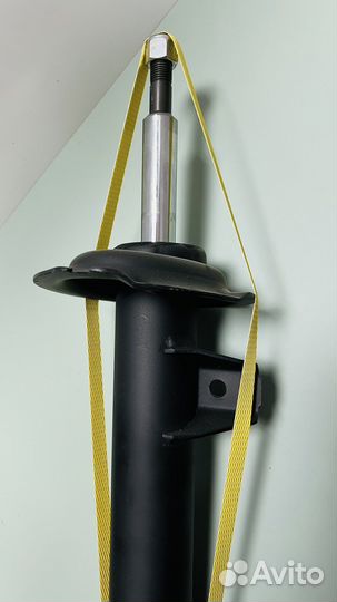 Амортизатор передний BMW E46