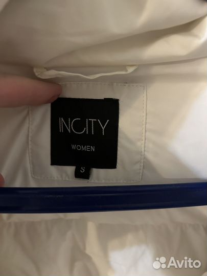 Пуховик женский