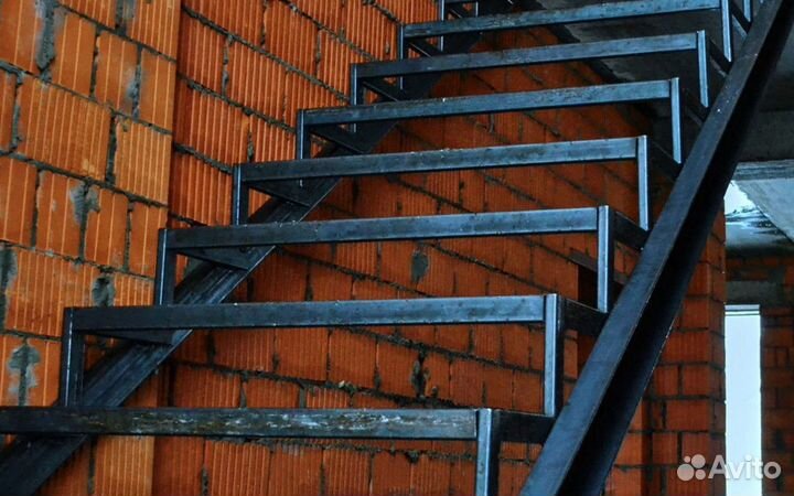 Металлокаркас лестница Гарантия