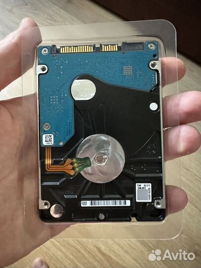 Жесткий диск Seagate Mobile HDD ST1000LM035 1 Тб