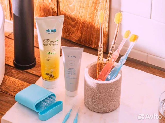 Зубная паста щетка стиральный порошок атоми