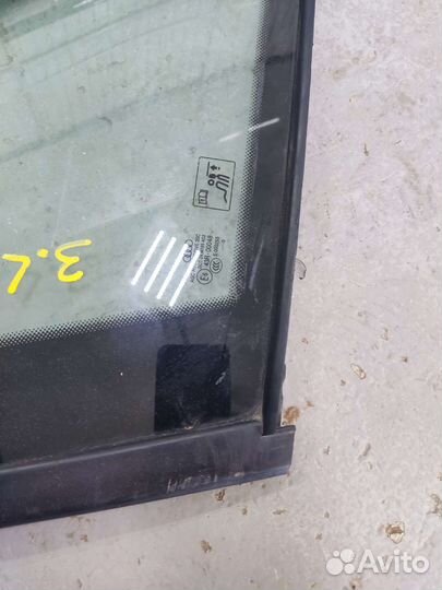 Задняя левая форточка на Аudi Q5 8R 2008-2012