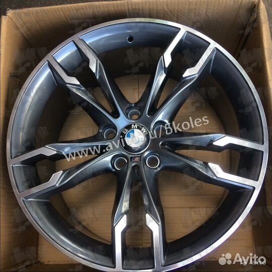 Новые диски R18 для бмв G30 5er