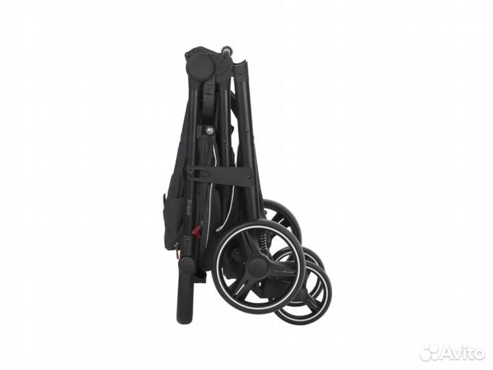 Коляска детская прогулочная Carrello Bravo