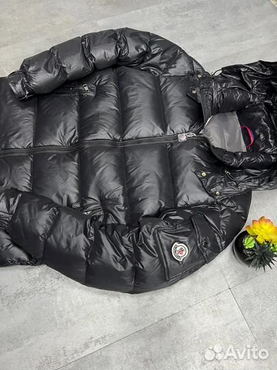 Куртка пуховик зимний Moncler глянцевый