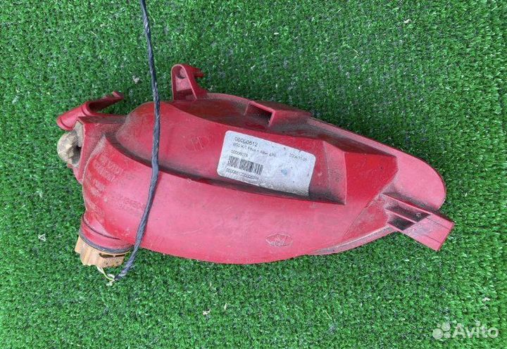 Фонарь габаритный задний правый Citroen C4 1.4