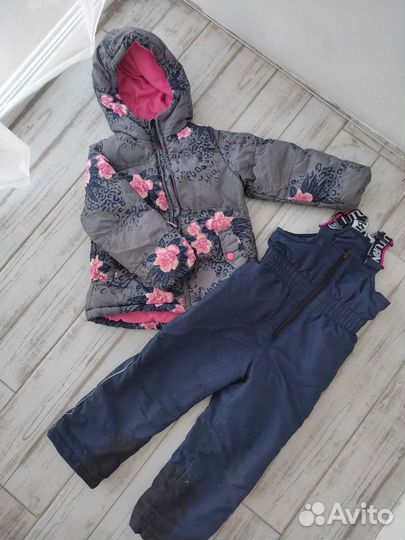 Зимний комбинезон на девочку 2-4 года