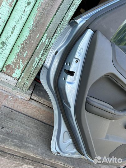 Дверь задняя левая ford focus 2 ceдан