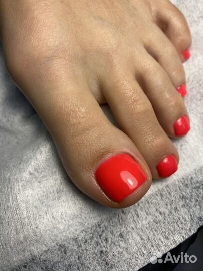 Маникюр,педикюр