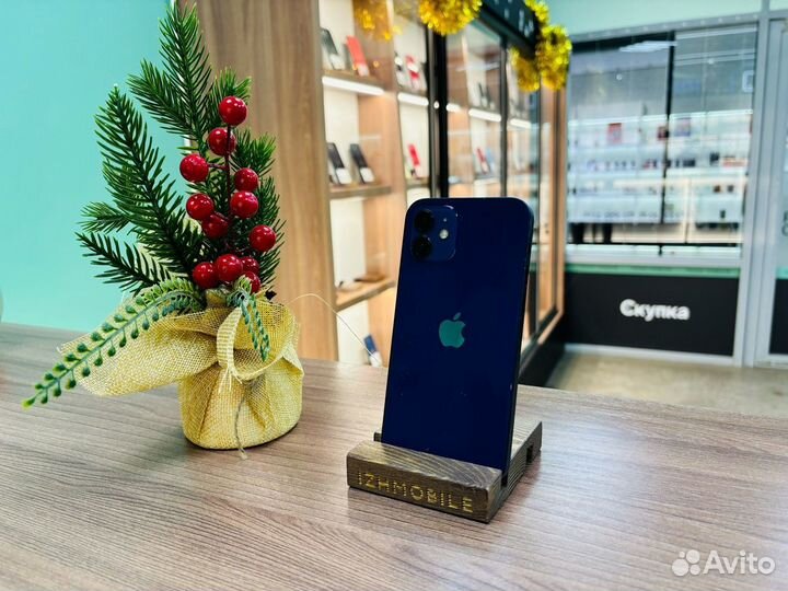 iPhone 12, 64 ГБ