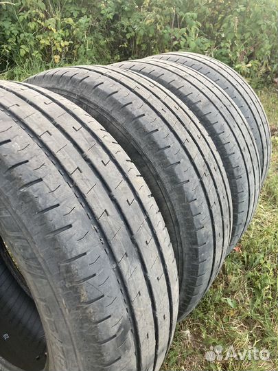 Nokian Tyres Hakka C2 195/70 R15C 104R