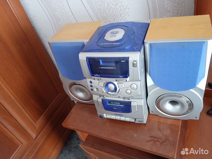 Музыкальный центр