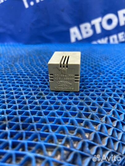 Реле Opel Astra F седан 1996