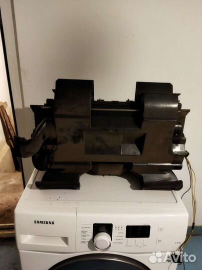 Корпус печки на Фольксваген Транспортер Т2 Т3