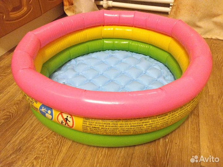 Детский надувной бассейн intex