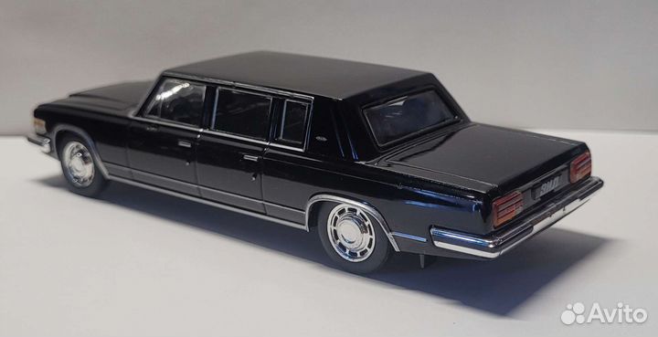 Модель Легенды СССР от DeAgostini 1/43 ЗИЛ - 4104